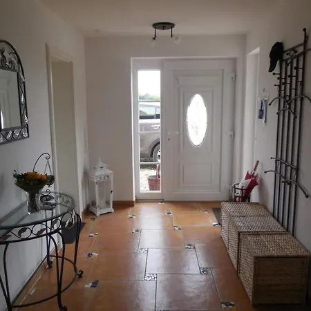 بيت للعطل Ferienhaus In Mit Garten, Whirlpool Und Terrasse *