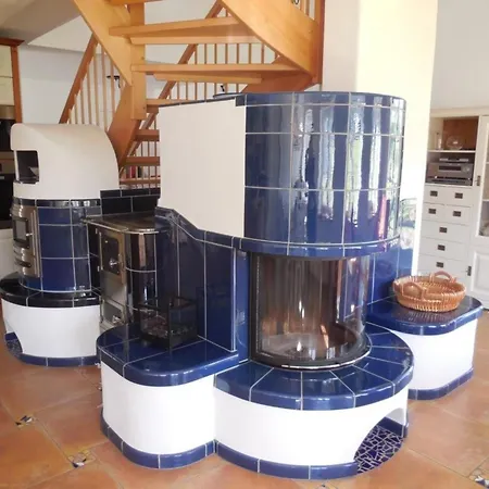 بيت للعطل Ferienhaus In Mit Garten, Whirlpool Und Terrasse